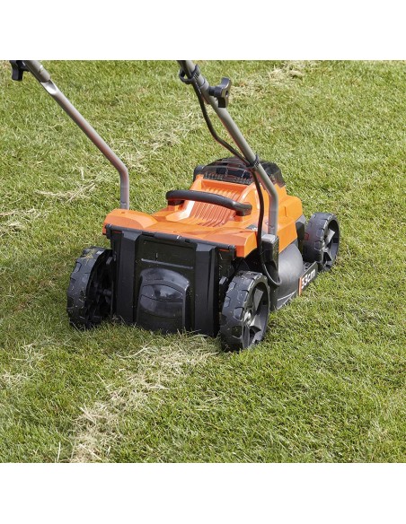 Cortacésped con 2 baterías de 18V 2,5Ah Black+Decker