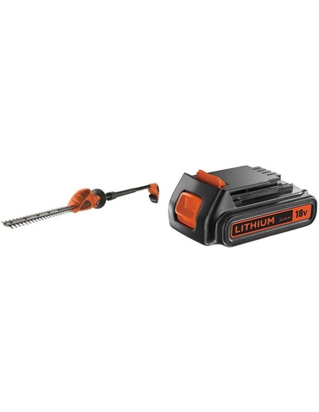 Cortasetos telescópico con una batería de 18V Black+Decker