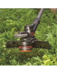 Cortabordes AFS con una batería de 18V Black+Decker 2