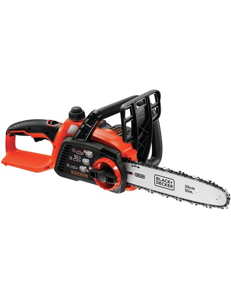 Motosierra con una batería de 18V 2Ah Black+Decker