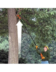 MotoSierra de pértiga con una batería de Black+Decker 2