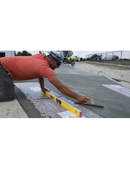 Nivel de burbuja electrónico TECH 196 electronic IP 65  61 Cm