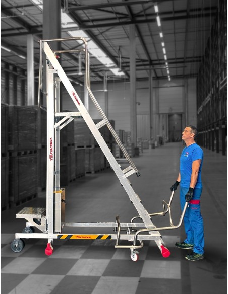 Escalera con plataforma y plano de carga eléctrico  PICK10  4 Peldaños